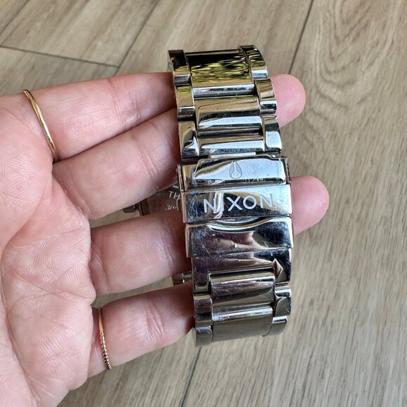 SILVER NIXON 51-30 CHRONO WATCH - Picture 3 of 5